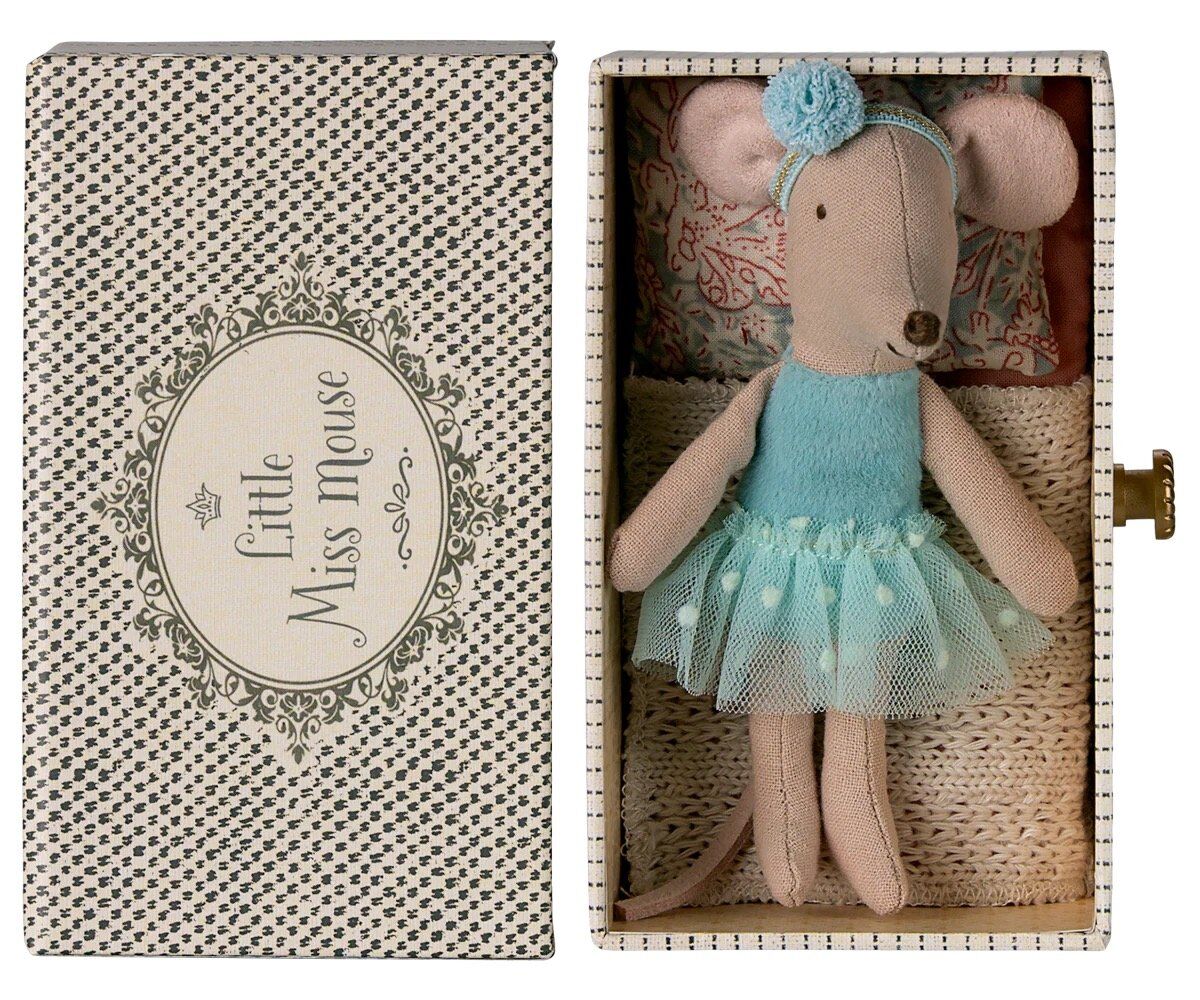 Maileg-Dancing Mouse in Daybed, Little Sister Main Image