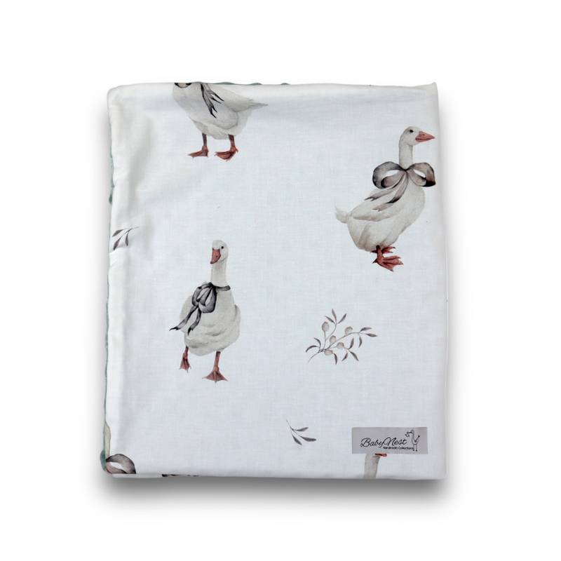 Premium Minky Family Goose cuddly blanket (main image)