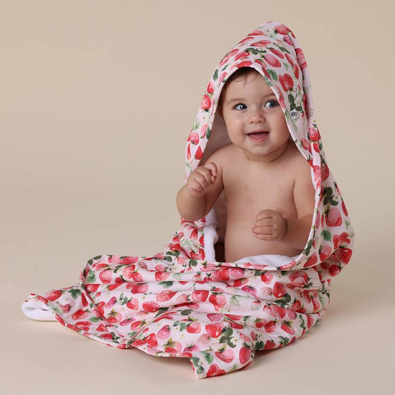 Strawberry Bio-Baby-Kapuzenhandtuch - Image 1