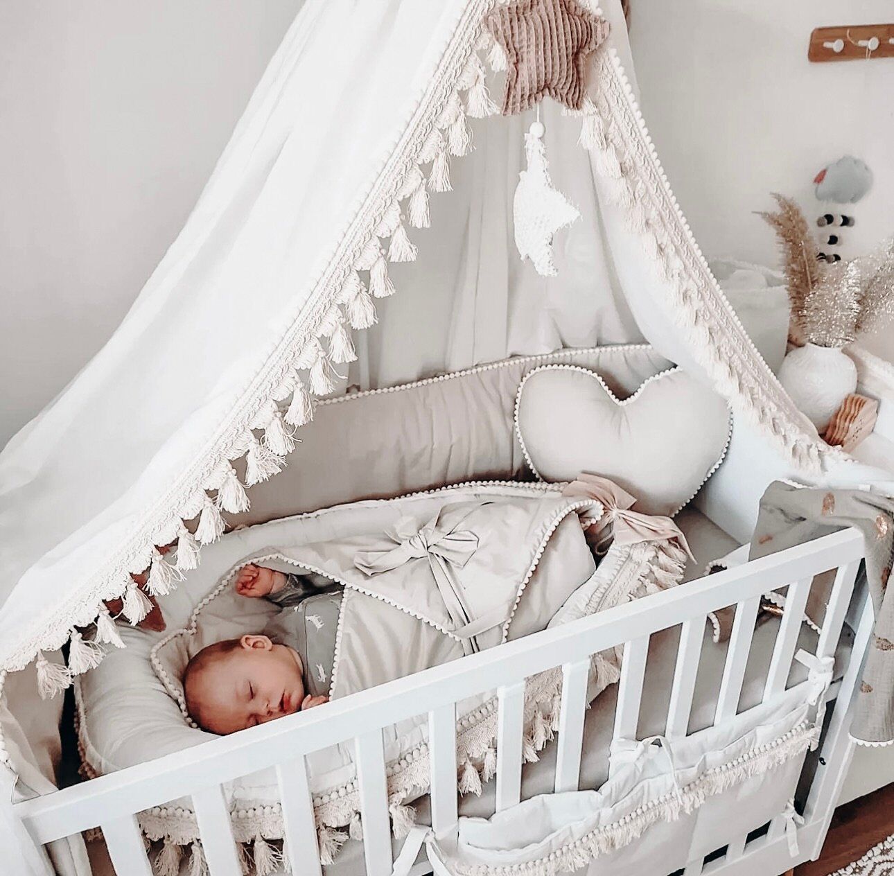 Ciel de lit bohème en coton Oeko-Tex | Image principale couleur crème