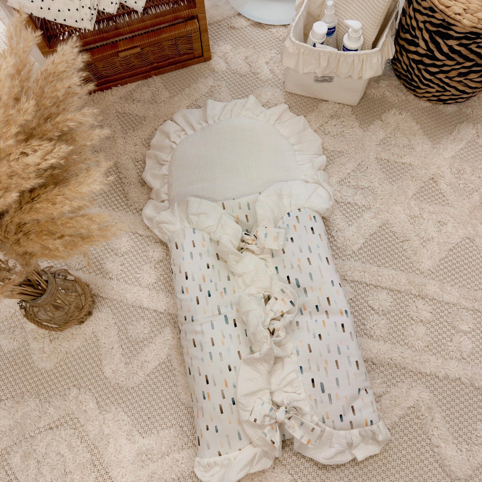 Gigoteuse multifonctionnelle pour bébé | Coton mousseline de qualité supérieure | 0-8 mois | Image principale Confetti