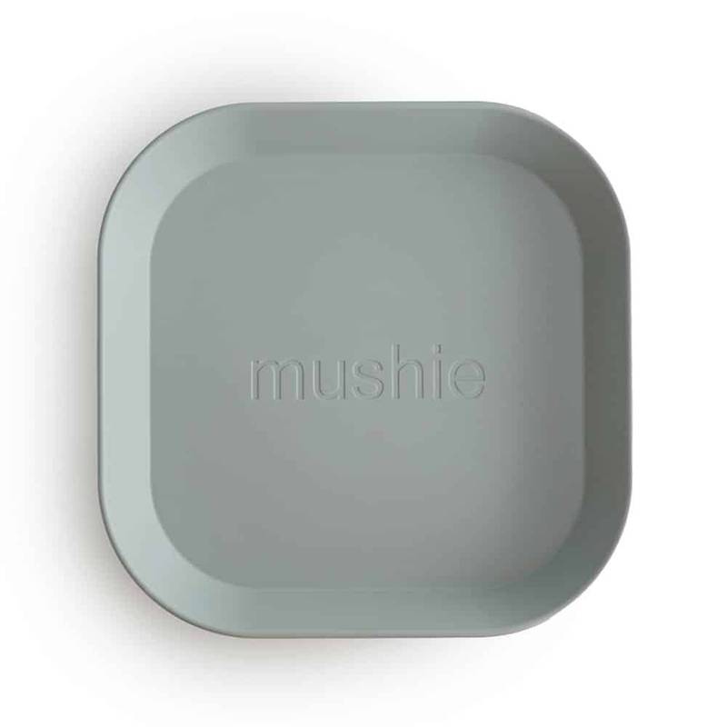 Plate_sage_2 Set di 2 piatti quadrati Mushie color salvia (immagine principale)