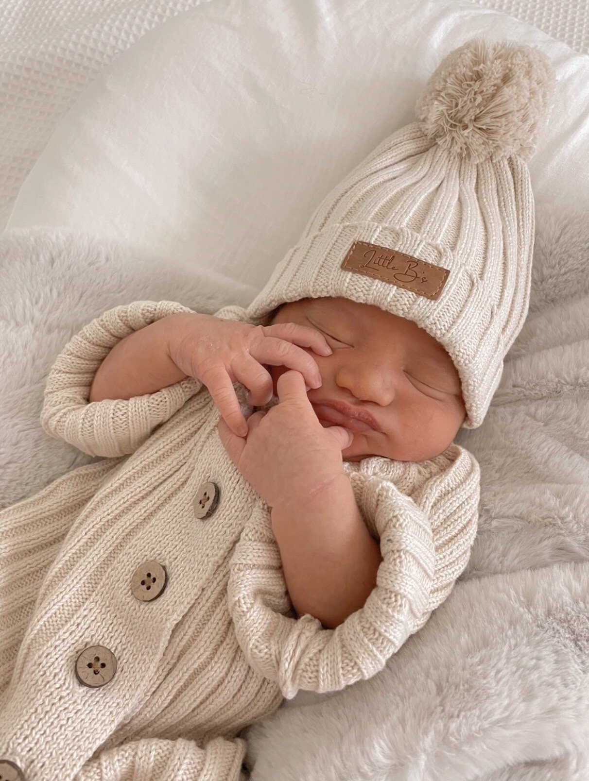 IMG_6567 Ribbed Beanie| Honey Milk Hauptbild