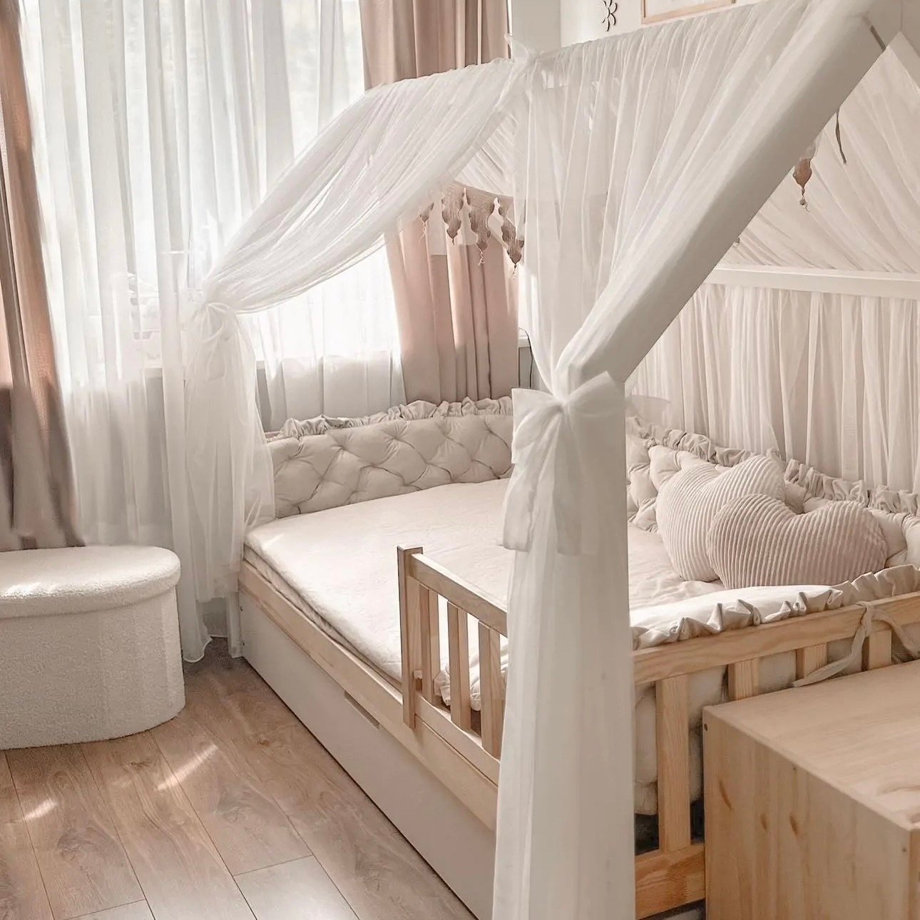 Betthimmel-Baldachin Tüll für Hausbett-Weiss Hauptbild
