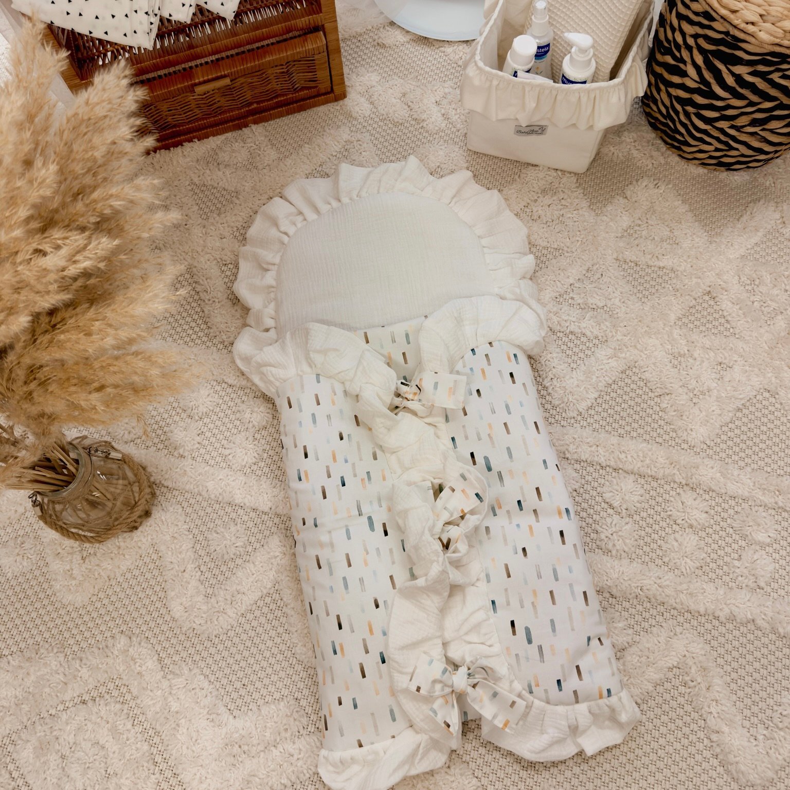 Multifunctional baby sleeping bag | Premium muslin cotton | 0-8M | Confetti main image